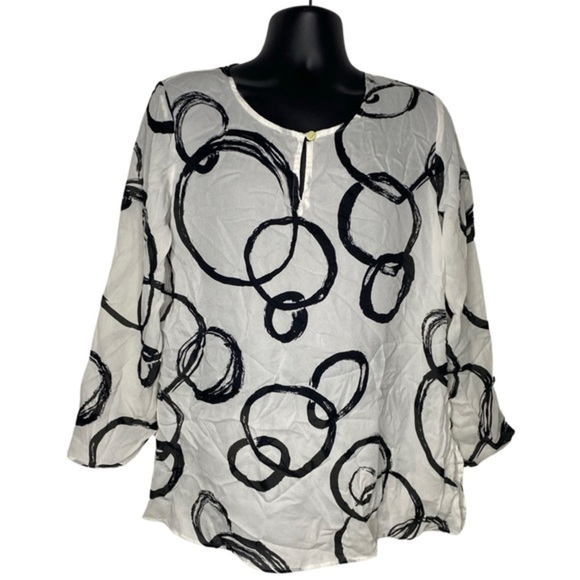 kathy ireland Tops - Kathy Ireland Abstract Circle Print Blouse (Size:XL, Color:White/Black)